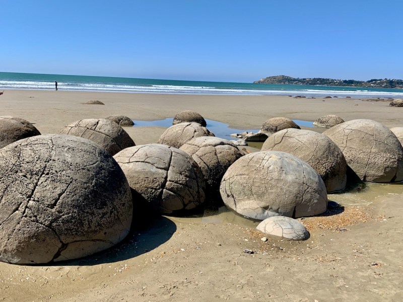 East Coast to Alps: Moeraki, Oamaru, Clay Cliffs